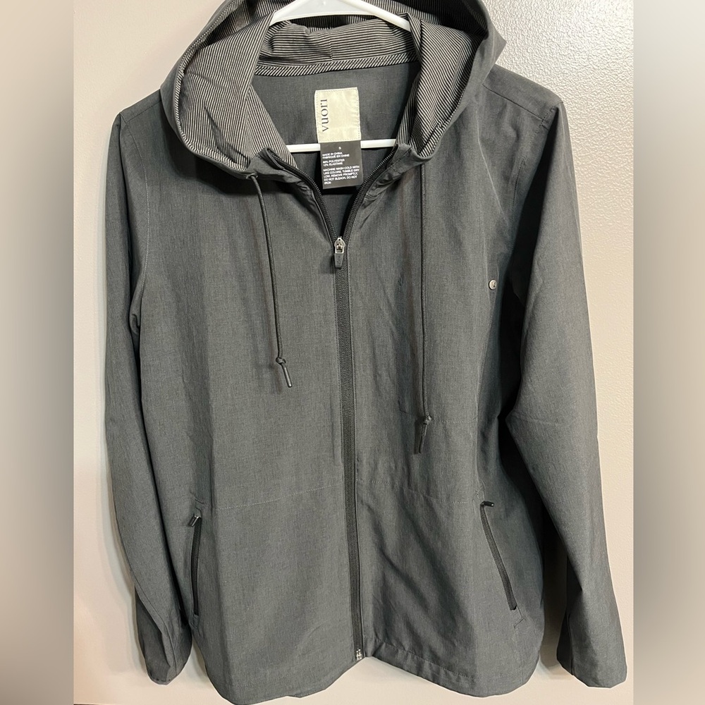 Vuori Outdoor Trainer Shell Jacket